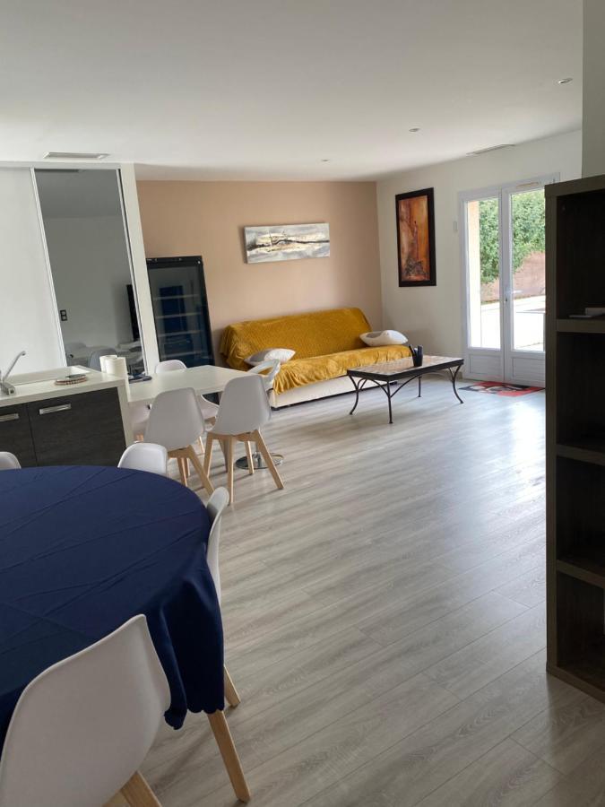 Plain Pied Climatise Piscine Idealement Situe Boulazac Isle Manoire Exterior foto